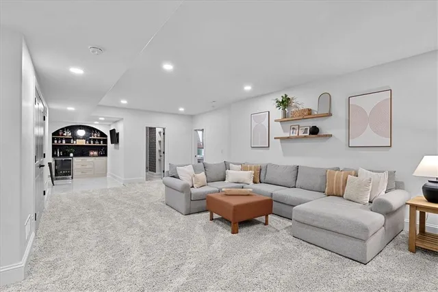 $779,000 | 8700 West 166th Street, Overland Park, KS 66085