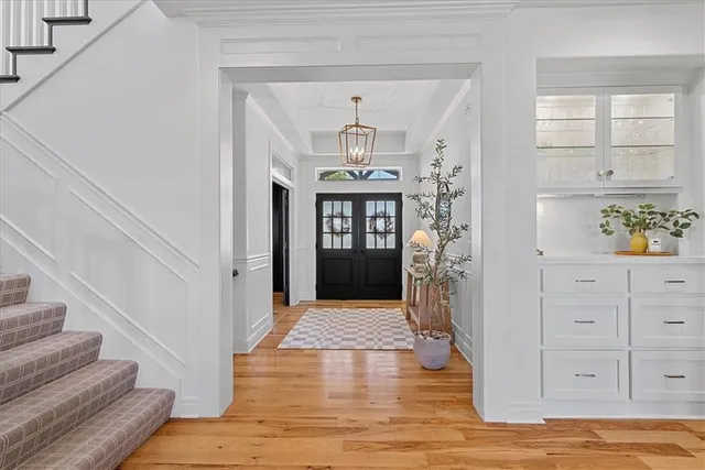 $779,000 | 8700 West 166th Street, Overland Park, KS 66085