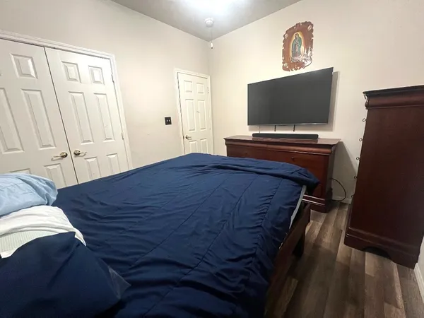 $295,000 | 714 Fowlkes Street, Sealy, TX 77474