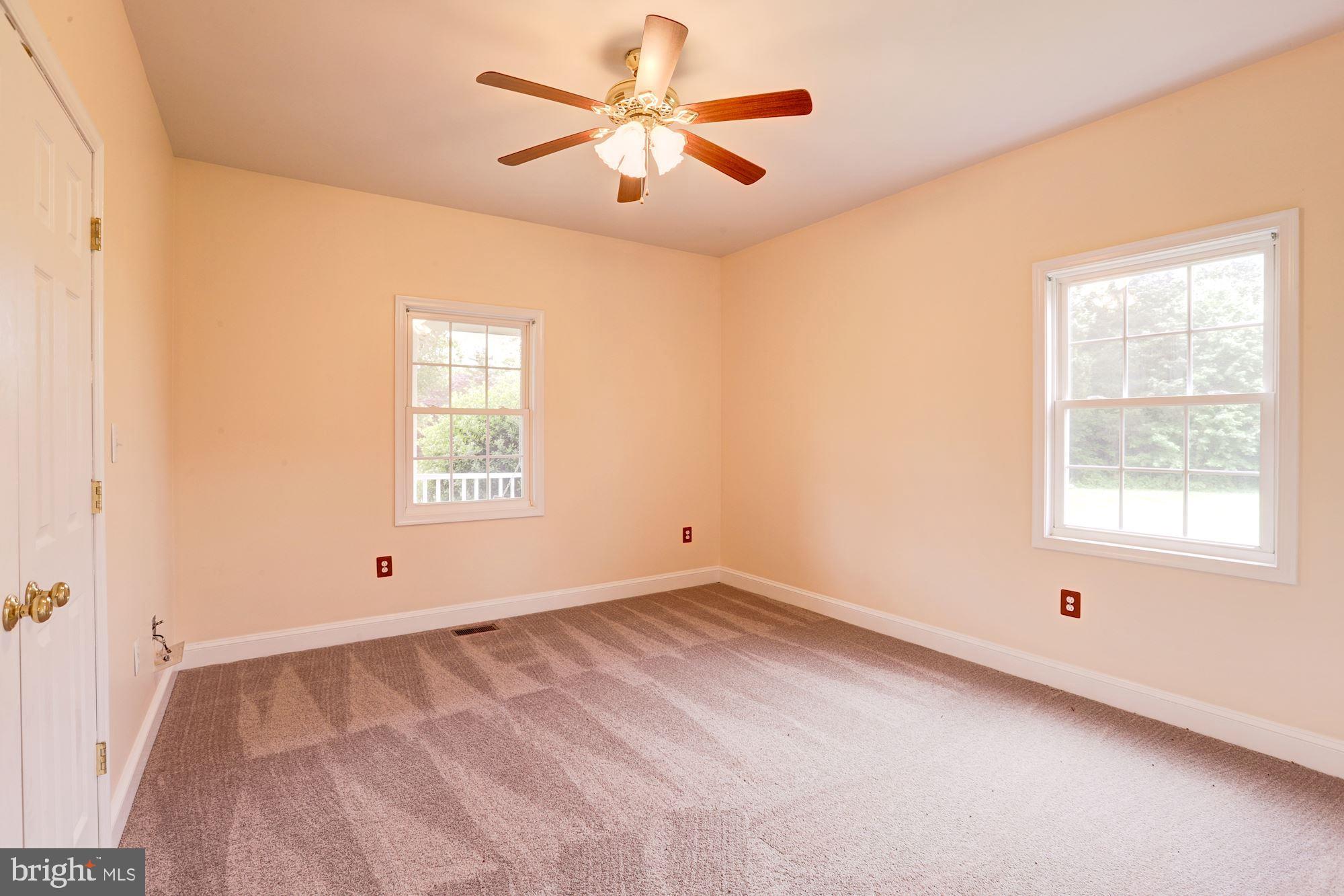 3284 Courtney School Road Midland, VA 22728 - Photo 18 of 24 Main Level Bedroom 2