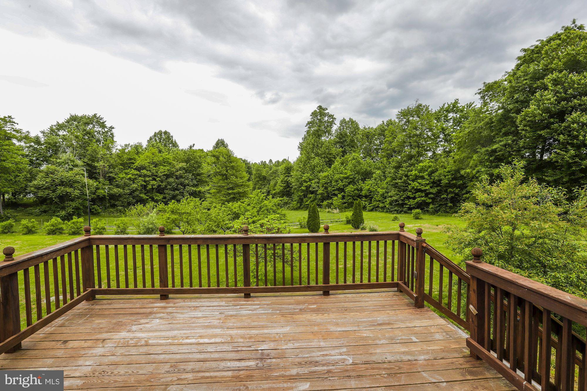 3284 Courtney School Road Midland, VA 22728 - Photo 6 of 24 Back Porch