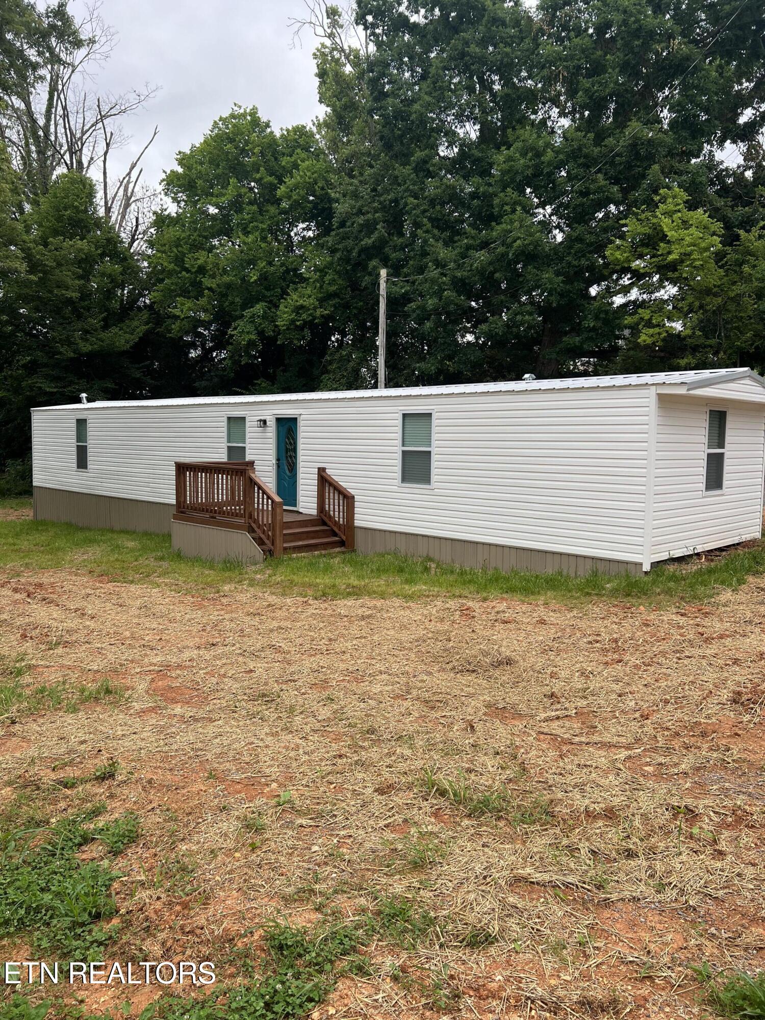 9960 Shaw Ferry Road Lenoir City, TN 37772 - Photo 2 of 21 IMG_5471