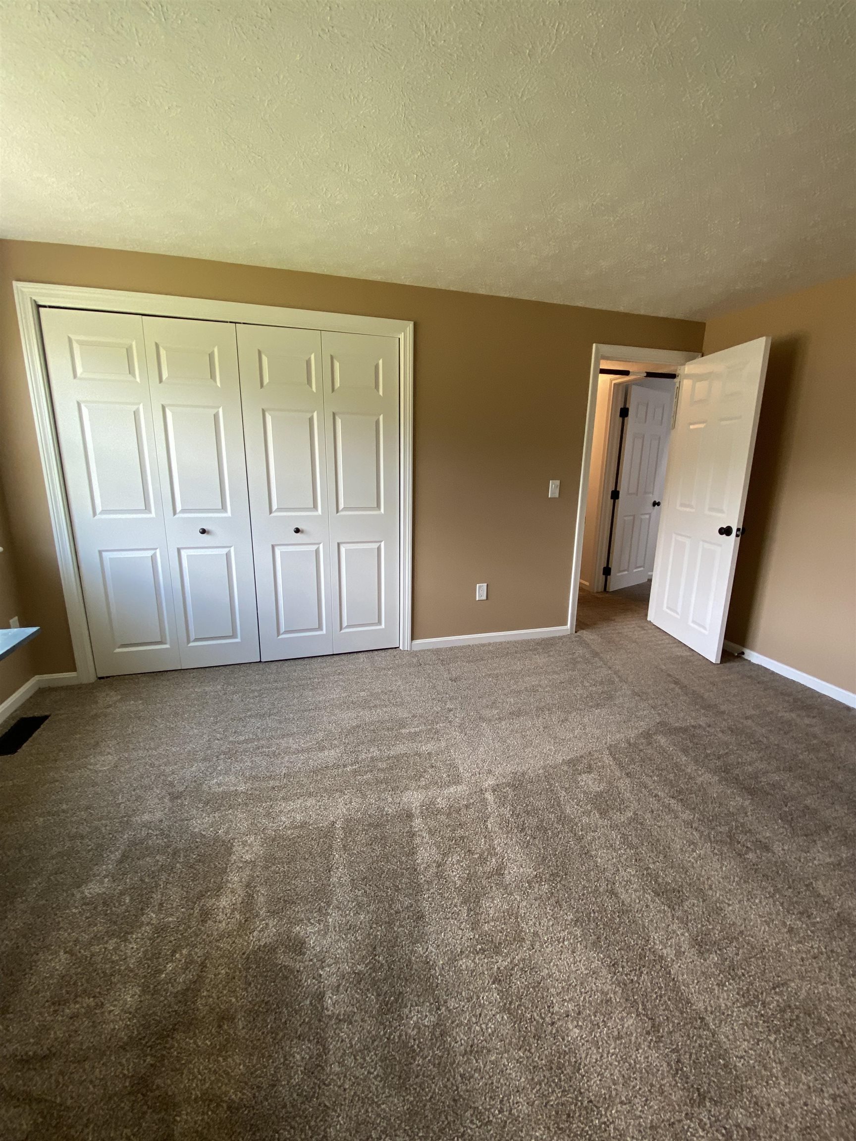 1555 Bodwell Road, Unit 67 Manchester, NH 03109 - Photo 17 of 37