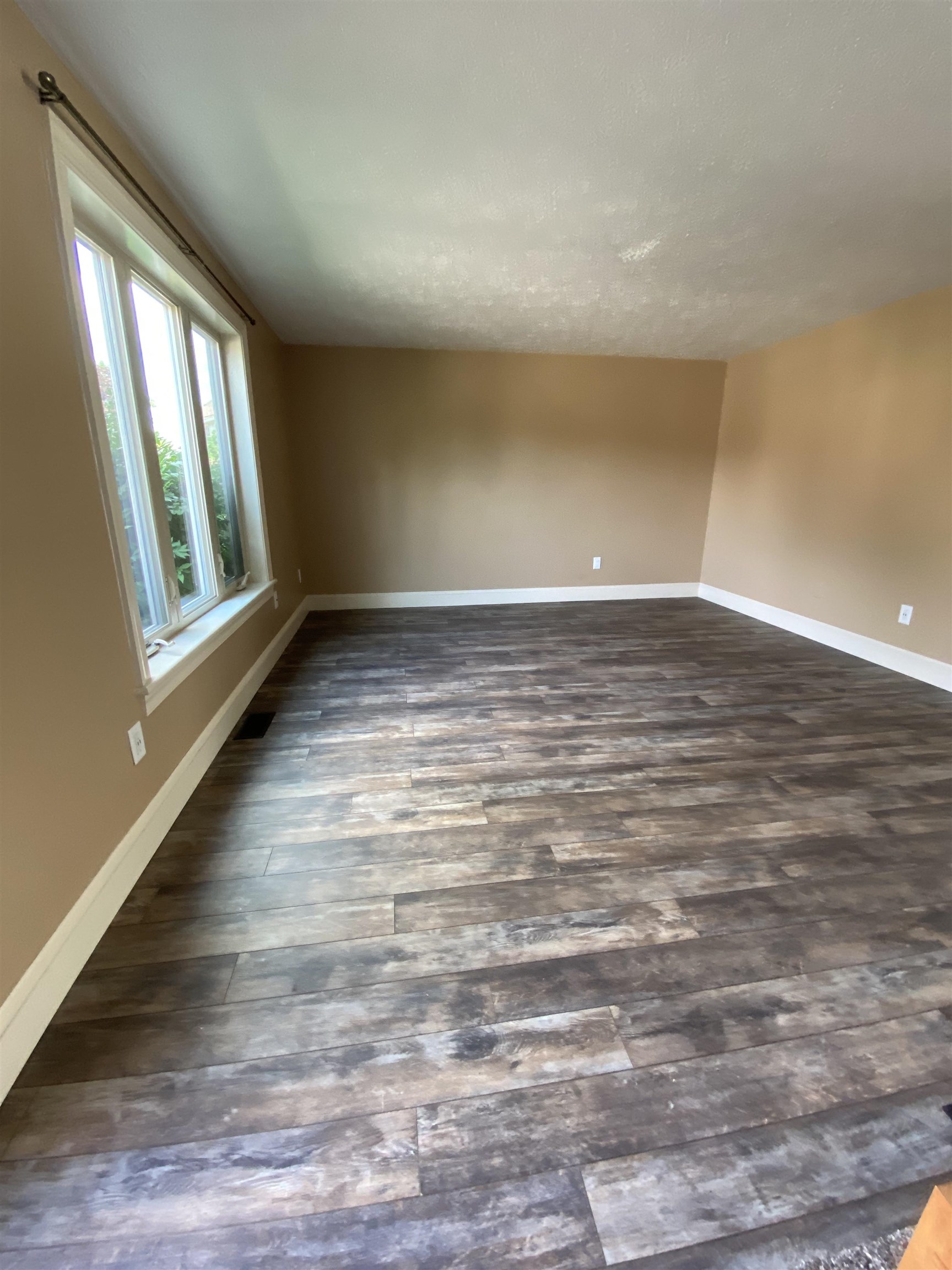 1555 Bodwell Road, Unit 67 Manchester, NH 03109 - Photo 4 of 37