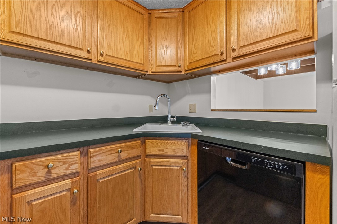 5221 Cline Road, Unit A Kent, OH 44240 - Photo 9 of 33