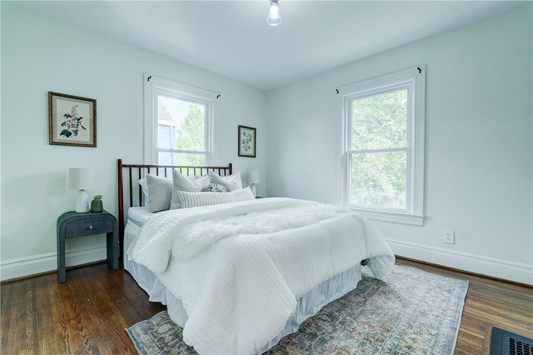 136 Asbury Street Rochester, NY 14620 - Photo 36 of 47