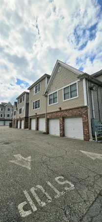 $2,550 | 280 Grand Avenue, Unit 1A, Palisades Park, NJ 07650