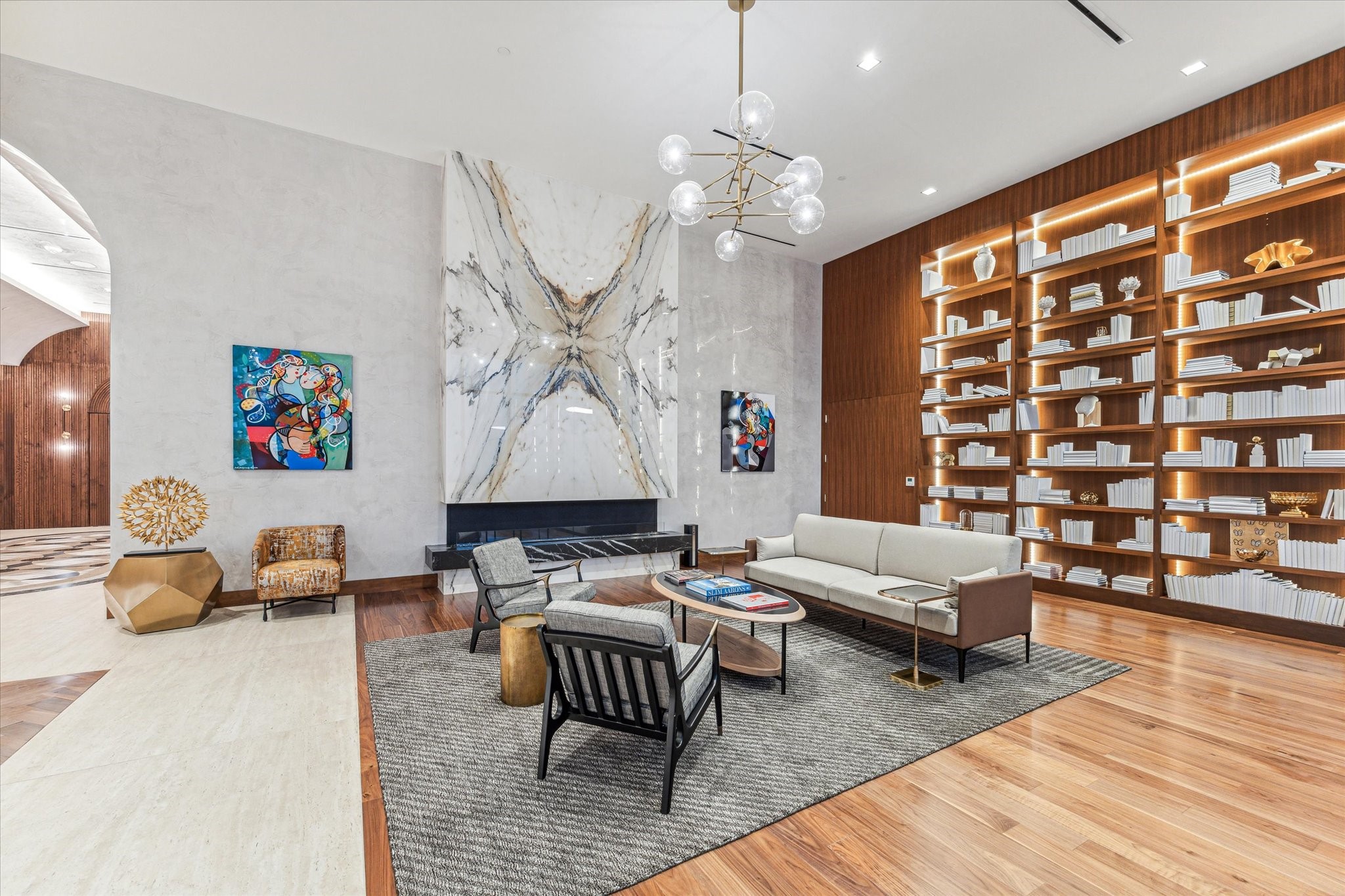 1711 Allen Parkway, Unit 1805 Houston, TX 77019 - Photo 31 of 43 Thompson Hotel Lobby