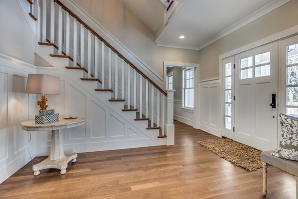 33 Sherburne Road Lexington, MA 02421 - Photo 4 of 24