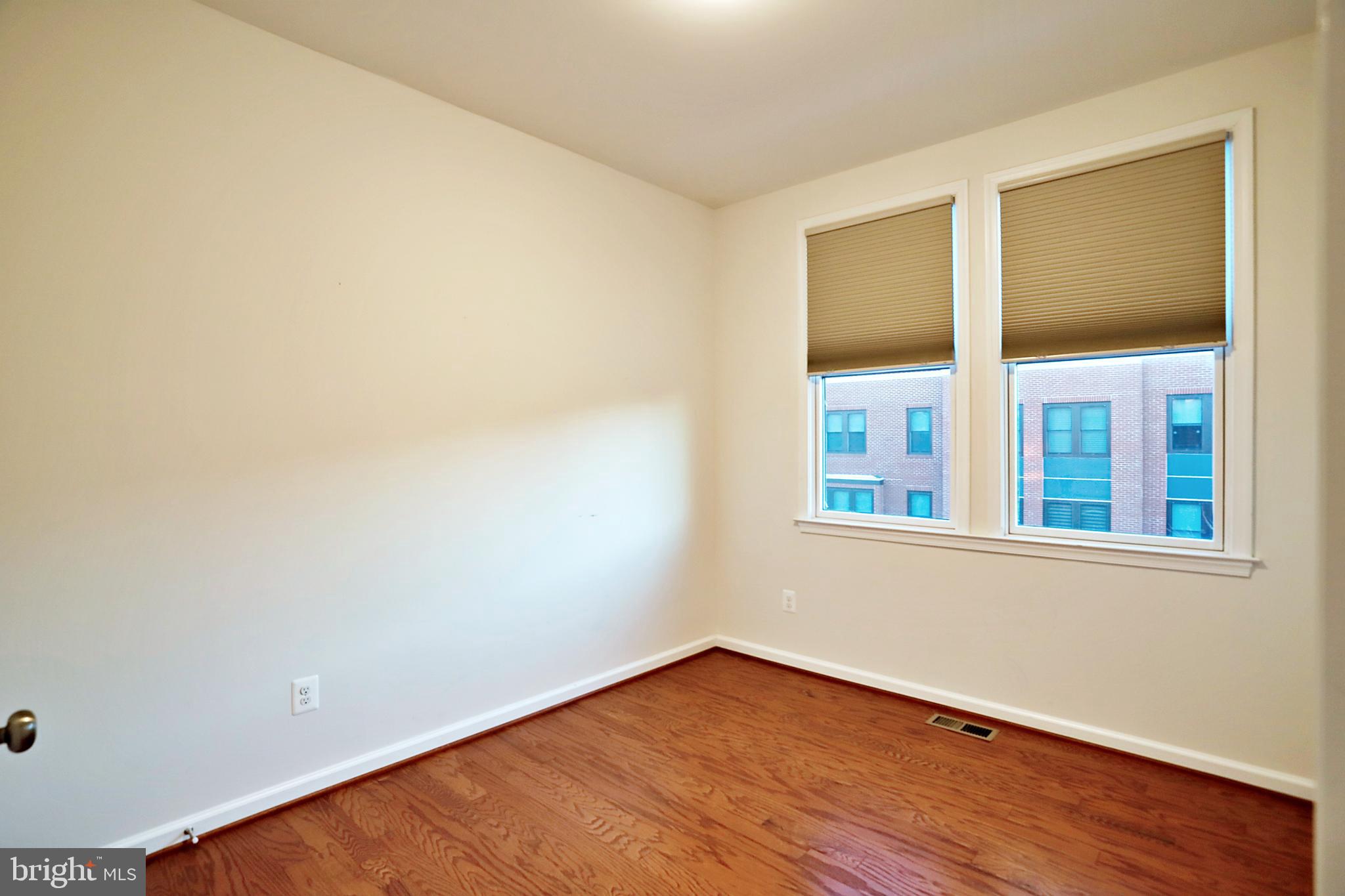 9158 Power House Road Lorton, VA 22079 - Photo 22 of 37