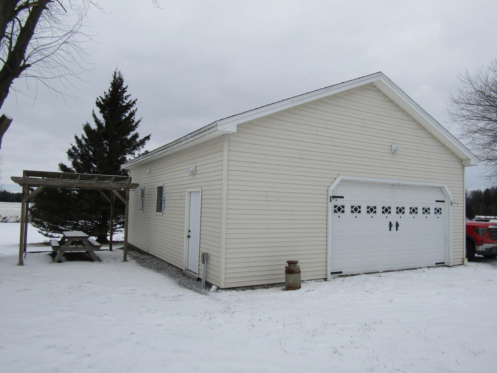 739 Machia Road Sheldon, VT 05483 - Photo 6 of 42