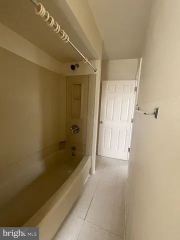 $1,250 | 452 West 1st Street, Unit 5, Birdsboro, PA 19508