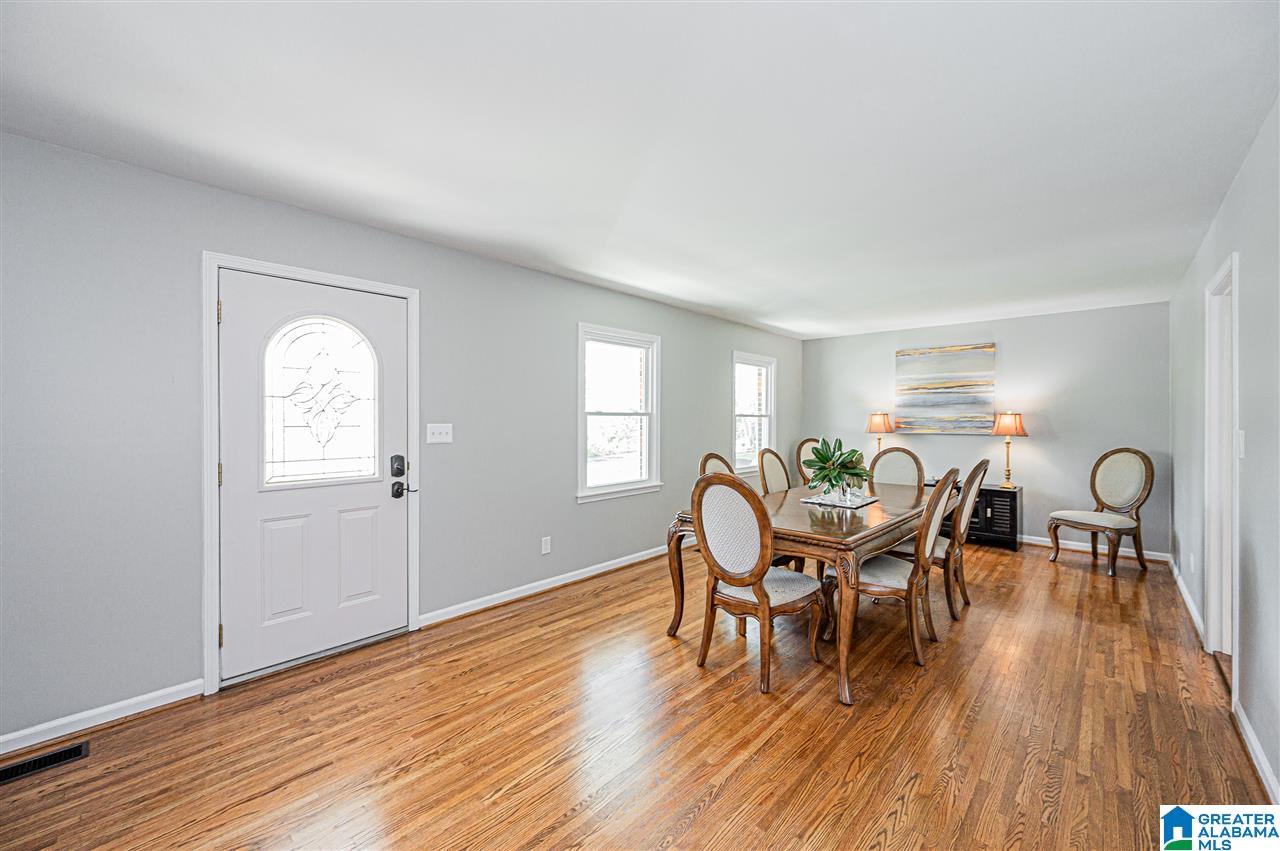 1834 Canyon Road Birmingham, AL 35216 - Photo 5 of 39
