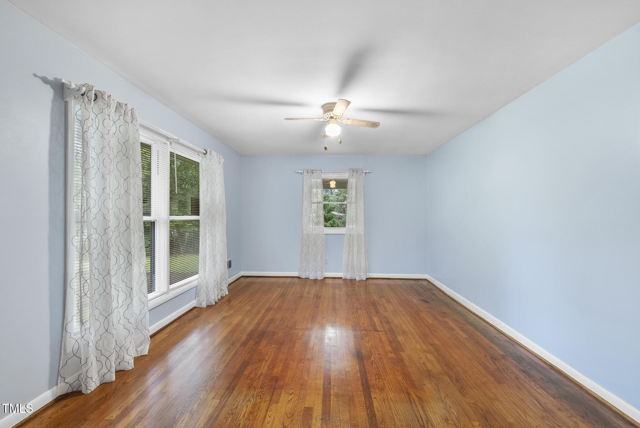 3609 Oates Drive Raleigh, NC 27604 - Photo 11 of 26 DSC09242