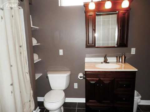 5401 East Carpenter Road Flint, MI 48506 - Photo 77 of 80 20416919-76.JPG