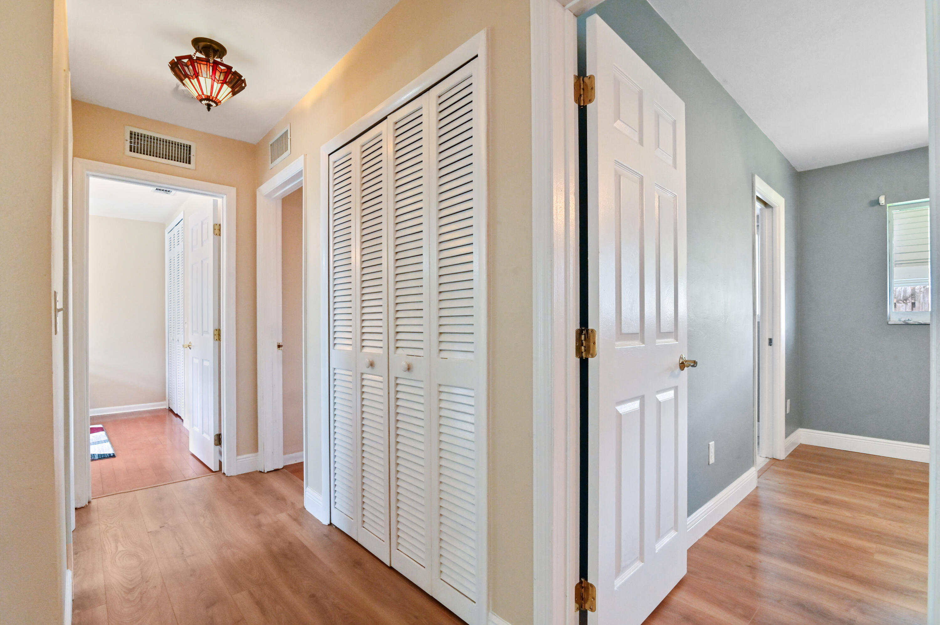 1090 Southwest 12th Street Boca Raton, FL 33486 - Photo 17 of 37 16 Hall 01