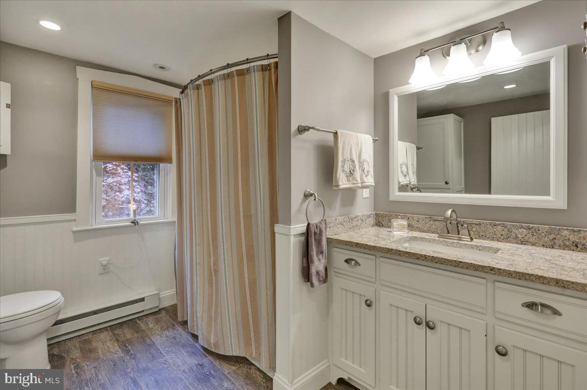 2464 Mountain Road Manheim, PA 17545 - Photo 42 of 77 2nd floor Bath - quartz countertop-tub/shower