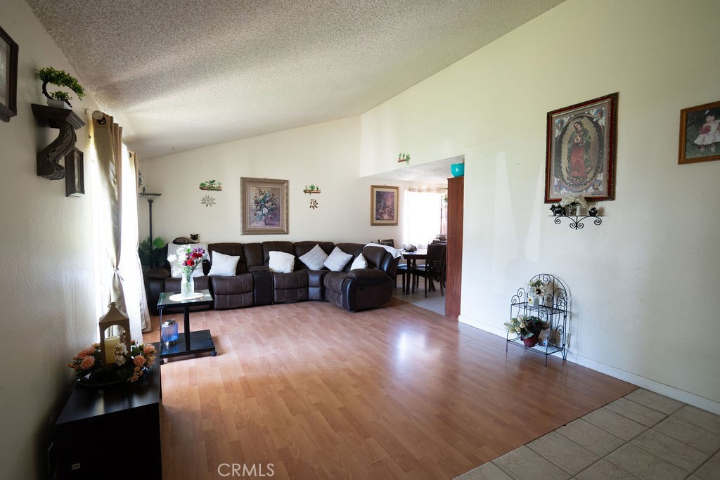37406 3rd Palmdale, CA 93550 - Photo 8 of 42