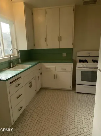 $2,600 | 65 North Joanne Avenue, Ventura, CA 93003