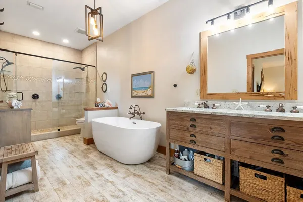 $989,000 | 9901 Gamble Road, Monticello, FL 32344