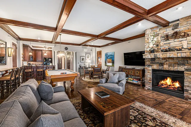 $395,000 | 5707 South Lake Street, Unit 5A, Glen Arbor, MI 49636