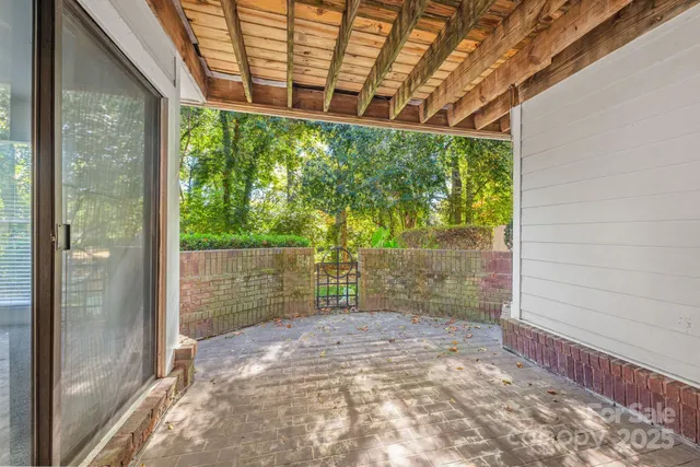 a view of a backyard with garden