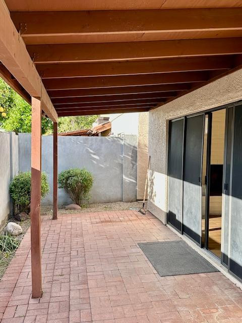 4302 North 29th Way Phoenix, AZ 85016 - Photo 7 of 25