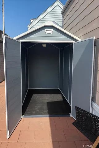 a view of outdoor space