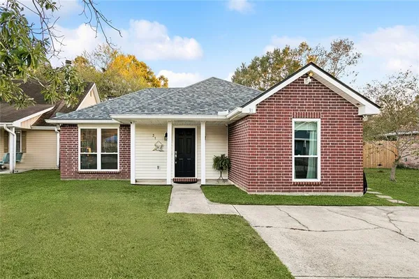 $215,000 | 31 Cypress Meadow Loop, Slidell, LA 70460