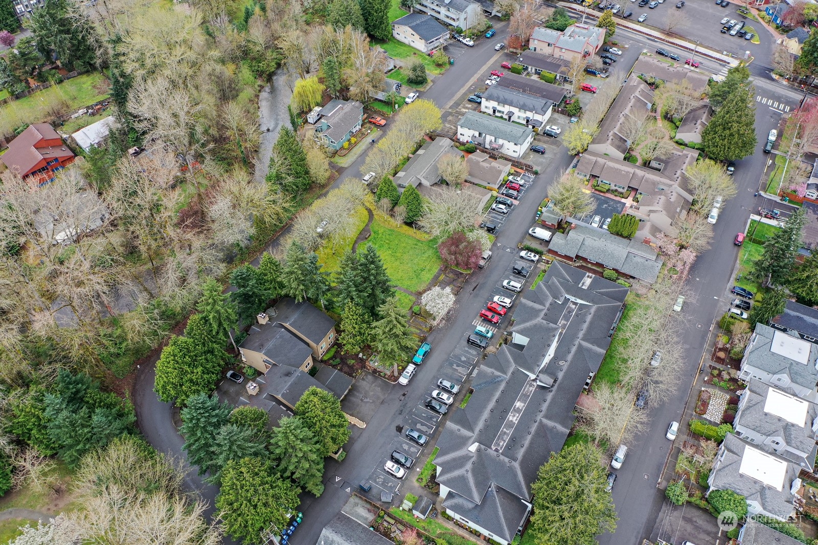750 3rd Avenue Northwest Issaquah, WA 98027 - Photo 12 of 19 an aerial view of a city