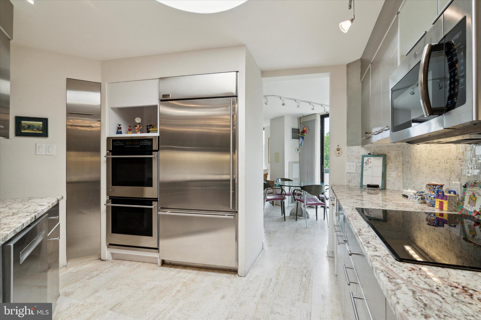 8302 Old York Road, Unit C61 Elkins Park, PA 19027 - Photo 13 of 29 Kitchen
