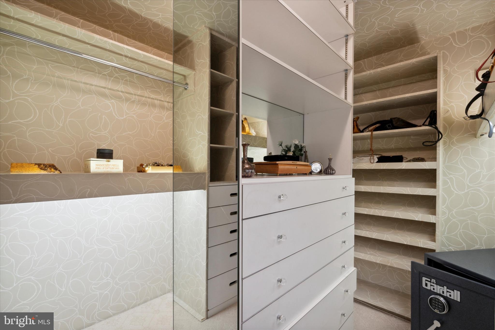 8302 Old York Road, Unit C61 Elkins Park, PA 19027 - Photo 22 of 29 Fitted Closets