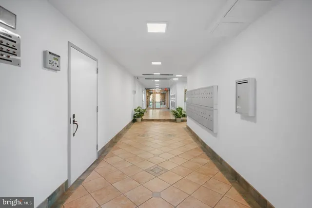 $455,000 | 1510 12th Street North, Unit 303, Arlington, VA 22209