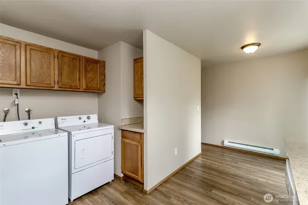 $2,100 | 12123 125th Ave Court East, Puyallup, WA 98374