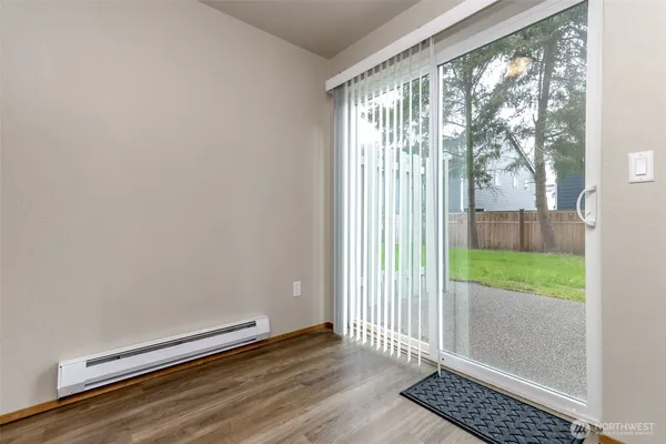 $2,100 | 12123 125th Ave Court East, Puyallup, WA 98374