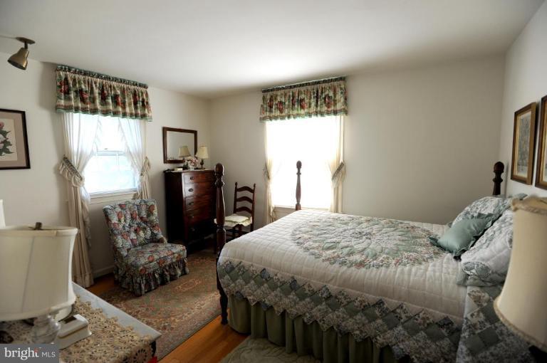 7308 Idylwood Road Falls Church, VA 22043 - Photo 10 of 21 Bedroom #2