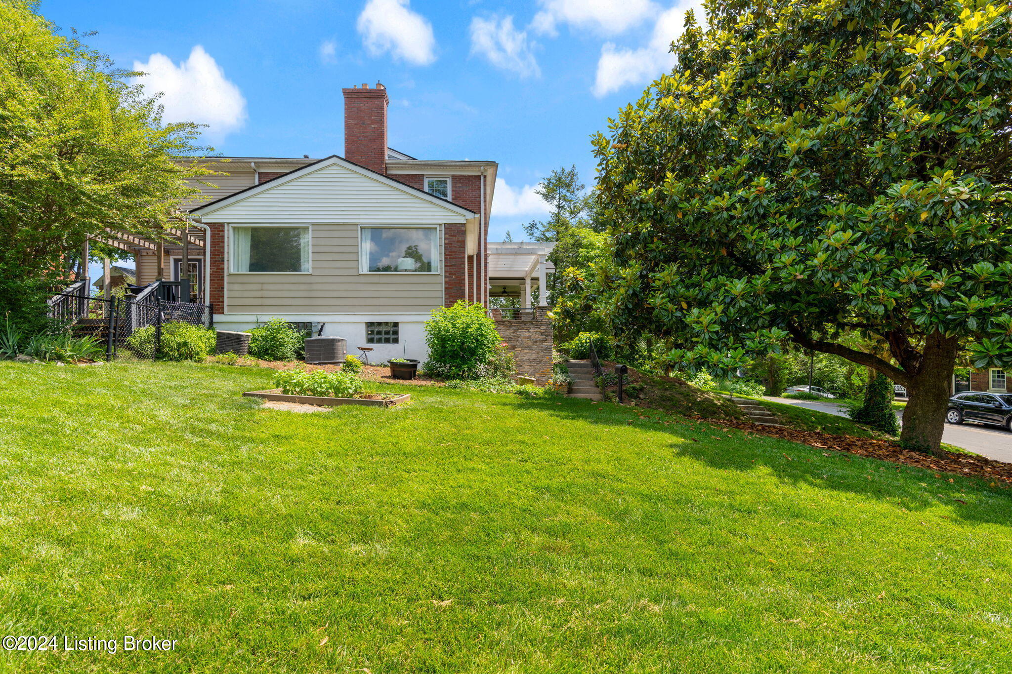 1806 Gresham Road Louisville, KY 40205 - Photo 9 of 102 1806 Gresham Rd-9