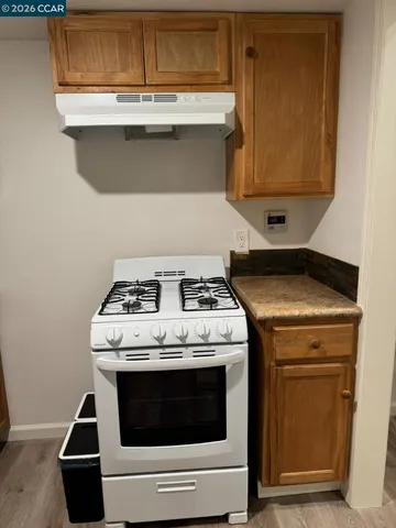 $2,200 | Millsmont, Oakland, CA 94605