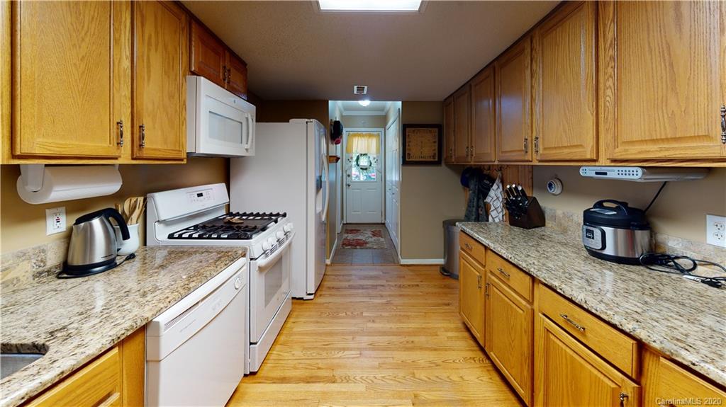 1505 Deer Run Road Catawba, SC 29704 - Photo 12 of 45 Gallery Image 12