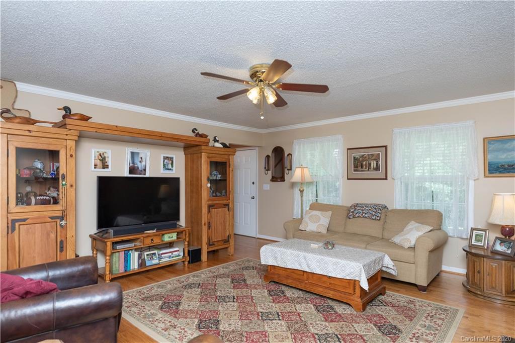 1505 Deer Run Road Catawba, SC 29704 - Photo 19 of 45 Gallery Image 19