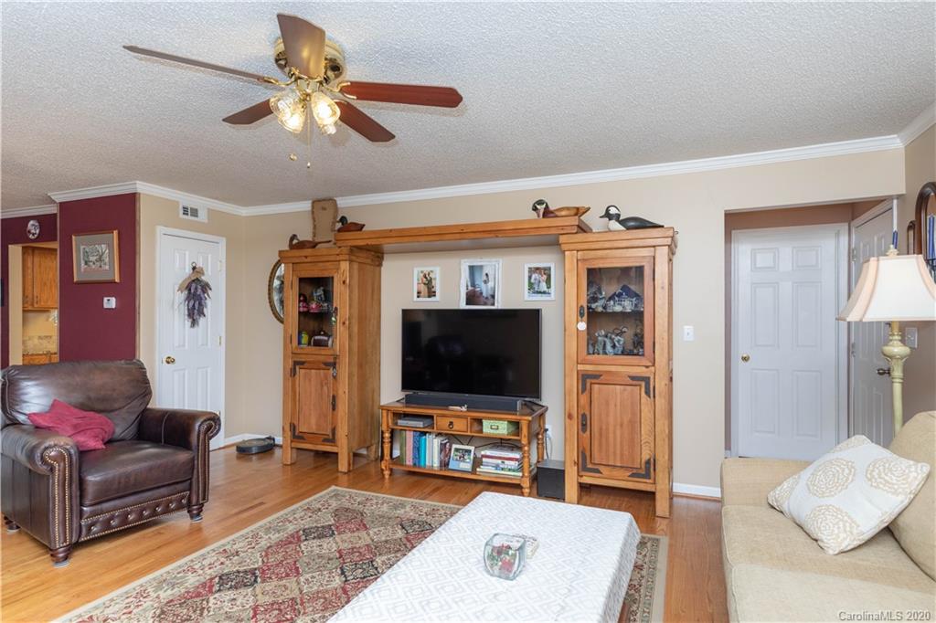 1505 Deer Run Road Catawba, SC 29704 - Photo 21 of 45 Gallery Image 21