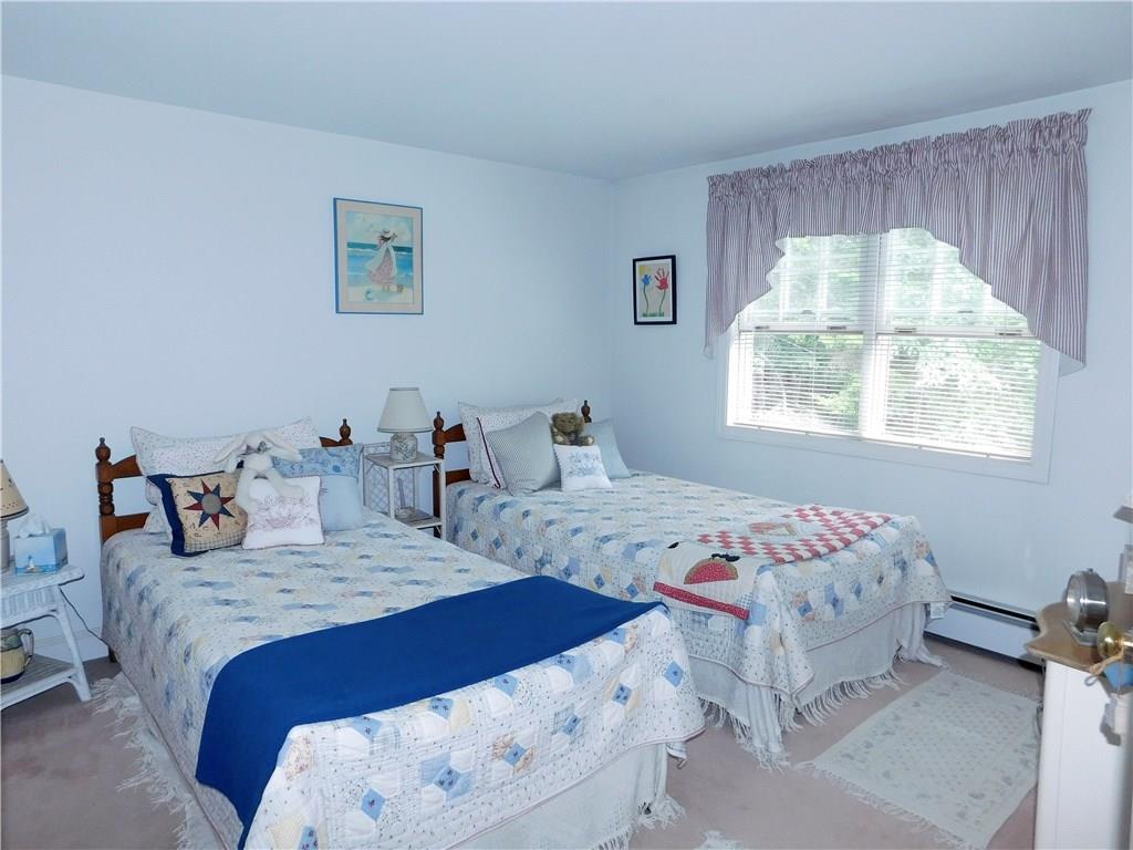 7 Southgate Road Kennebunk, ME 04043 - Photo 10 of 16 Photo