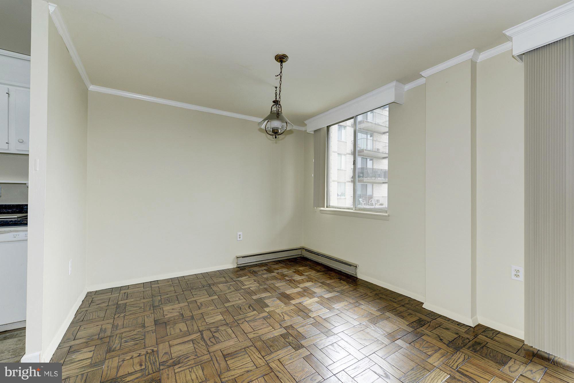 3245 Rio Drive, Unit 702 Falls Church, VA 22041 - Photo 5 of 28 Dining Room