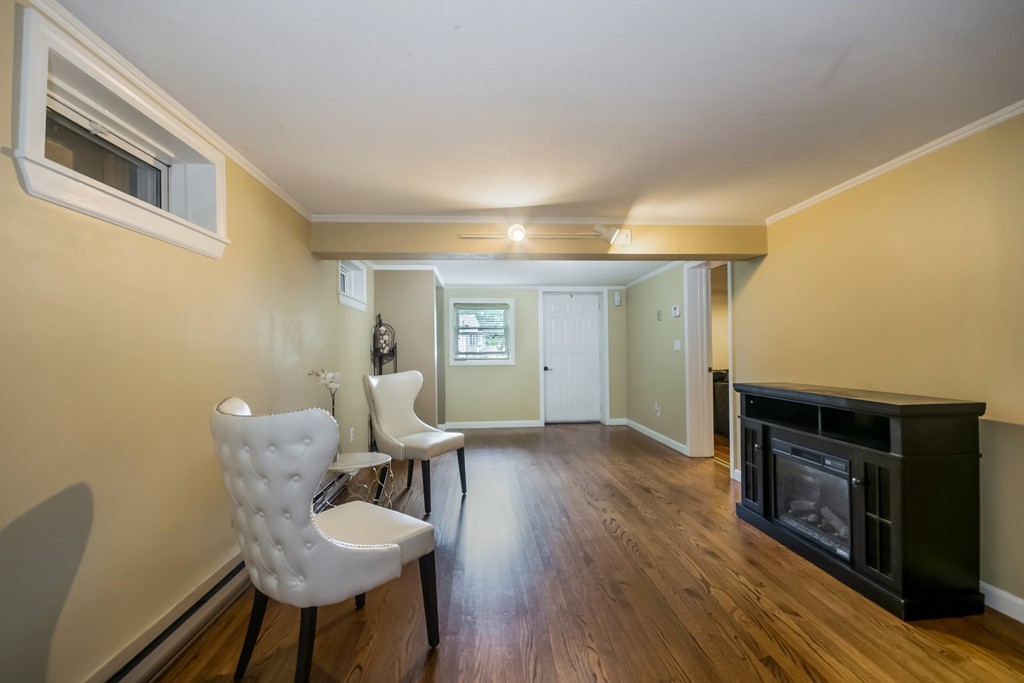 61 Gourley Road Springfield, MA 01129 - Photo 17 of 24 Gallery Image 17
