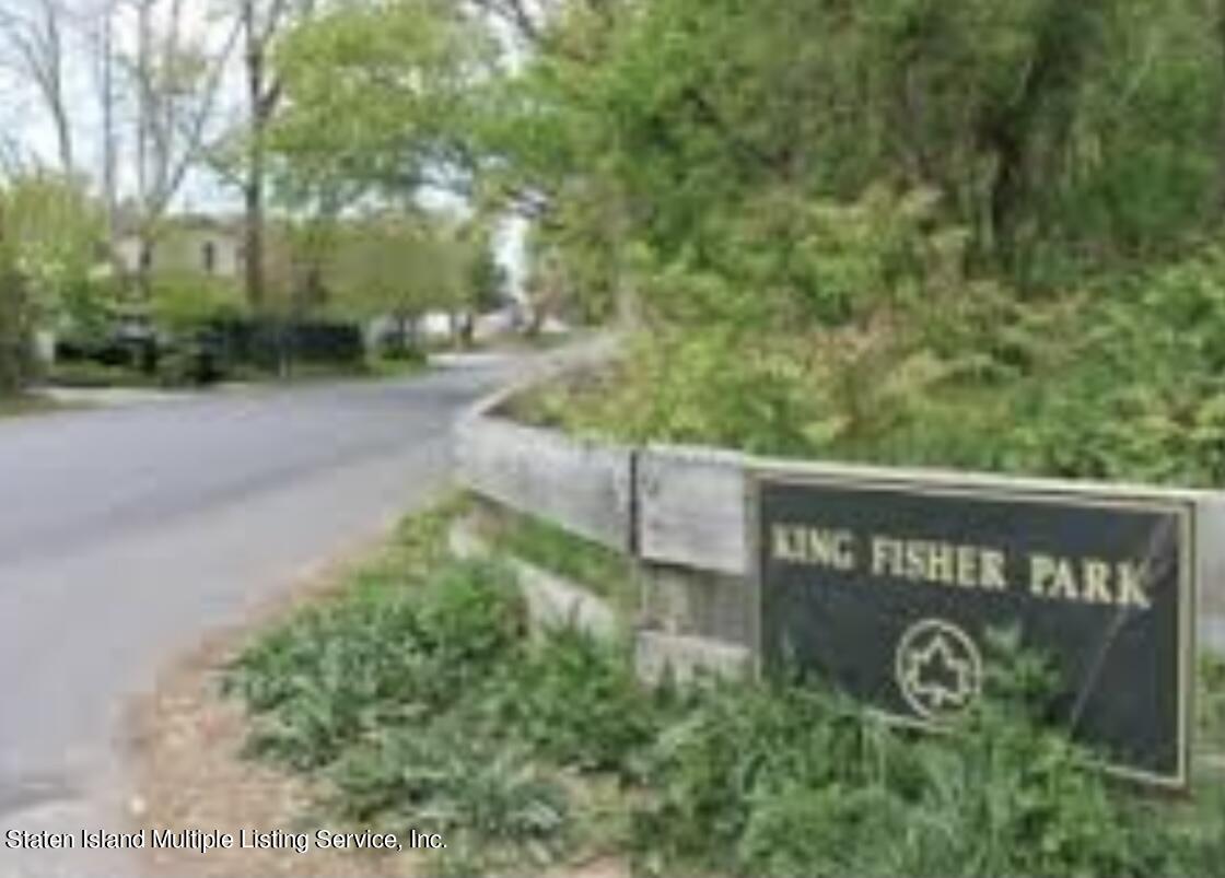 27 Highland Road Staten Island, NY 10308 - Photo 10 of 11 IMG_0611