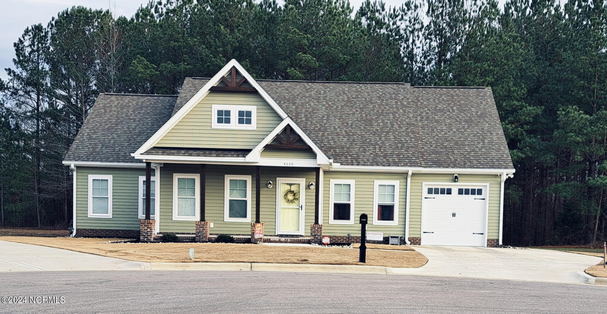 4230 Snapdragon Dr Northwest  