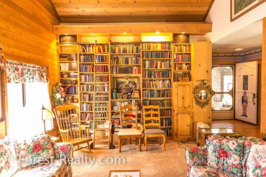 25200 Lodge Road Idyllwild, CA 92549 - Photo 15 of 32 Library in Great room