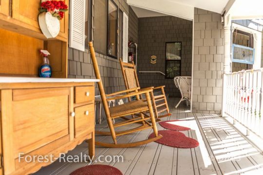 25200 Lodge Road Idyllwild, CA 92549 - Photo 22 of 32 Porch