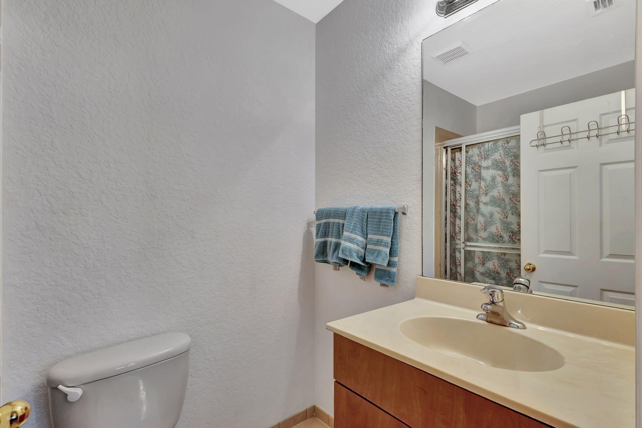 1907 Hibiscus Lane Riviera Beach, FL 33404 - Photo 27 of 73 27-web-or-mls-5D1A6467