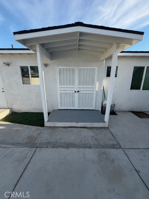 1523 East 126th Street Compton, CA 90222 - Photo 15 of 22 BACK ENTRANCE